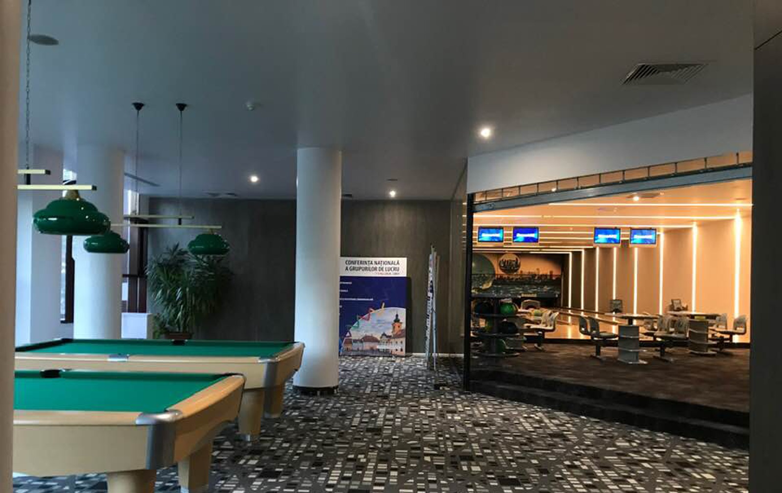 Club Bowling International Sinaia
